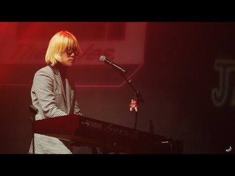 181230 [present] 사랑하긴 했었나요 스쳐가는 인연이었나요 짧지 않은  우리 함께했던 시간들이 자꾸 내 마음을 가둬두네 - 잔나비(jannabi) @상상마당