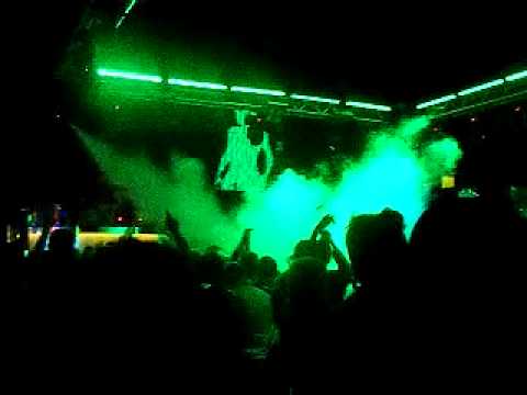 Walsh & McAuley @ Lush (Every Lesson Learned)