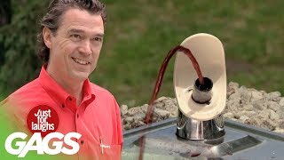 Jesus Turns Water Into Wine