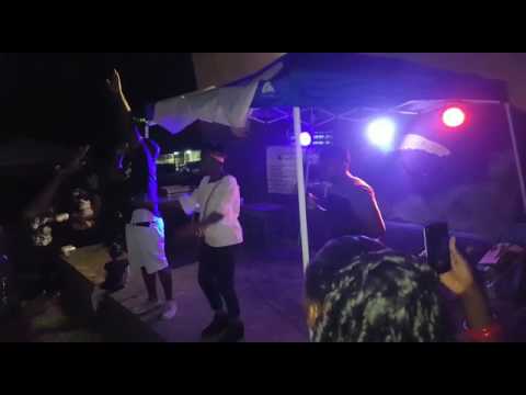 Bredd gav and favour of God ( real people)