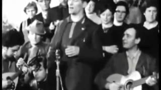 Luke Kelly (The Dubliners) with Andy Irvine - The Hot Asphalt - Clones Fleadh Festival 1964