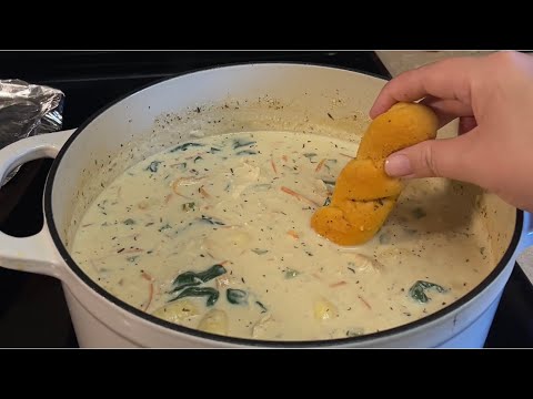 How To Make Olive Gardenās Chicken And Gnocchi Soup | Chicken And Gnocchi Soup Recipe
