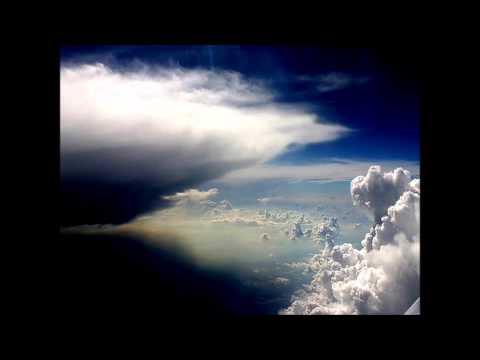 3rd Moon - Diving in the Sky (Original Mix)