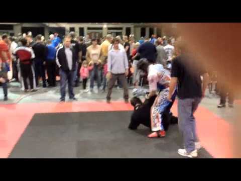 Danny Potts vs Brett Thomason