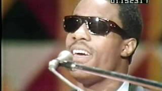 Stevie Wonder - I Don&#39;t Know Why - Hollywood Palace 1969.mpg