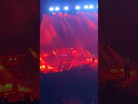 The Bleeding by Five Finger Death Punch live in Sioux Falls, SD on 12/10/2022