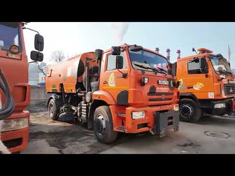 Глава Владивостока проверил готовность дорожной службы к весенне-летнему сезону работ.