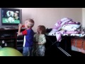 Мальчик и девочка женщина я не. Танцую 