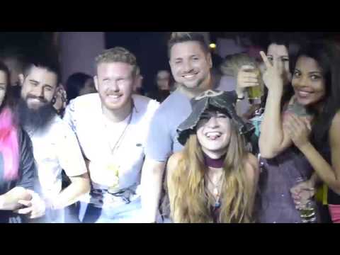 Banana House Edição Aleluia's Party