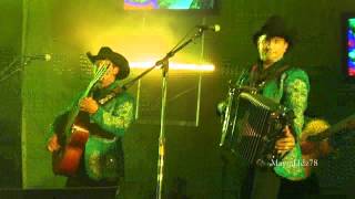 Como Le Hago-Los Huracanes Del Norte