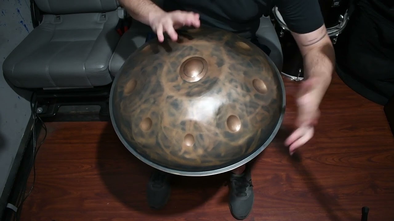 Hamsa Handpans - D Celtic 9 (apprentice model)