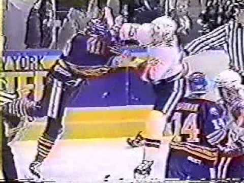 Bob Sweeney vs Vladimir Malakhov