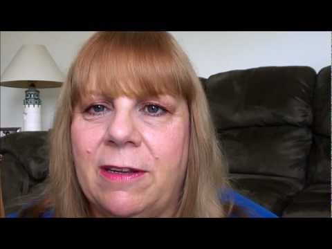 REVIEW:  *New* Maybelline The Mega Plush Volum' Express Waterproof Mascara