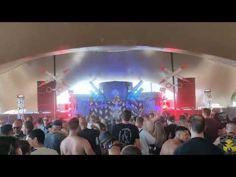 Negative A at Dominator 2022