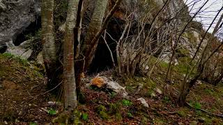 Senda de la Cueva de Santibañas - PR-PNPE 13 - P. N. Picos de Europa - León