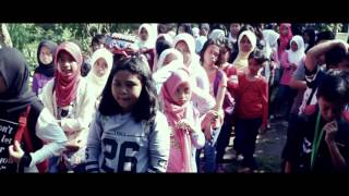 preview picture of video 'SD ISLAM ATHIRAH MAKASAR HOLIDAY AT Coupis English Course KAMPUNG INGGRIS PARE'