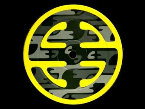 Acid Anonymous - Rinse Liveact @ Paris (2002)