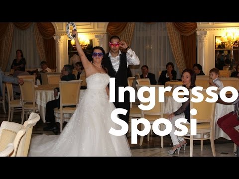 INGRESSO SPOSI MATRIMONIO ANIMAZIONE LIBERO SPADACCINO MUSICA MATRIMONIO RISTORANTE MOLISE