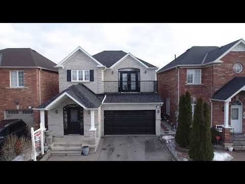 25 Dent St., Ajax - Unbranded