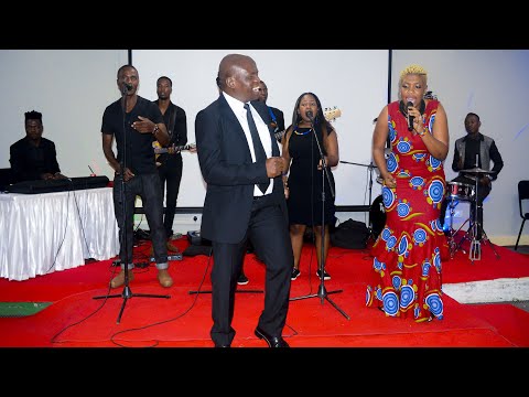 Ruva Rangu Ndiwe Chete - Cover By Rutendo Jackie Live Performance