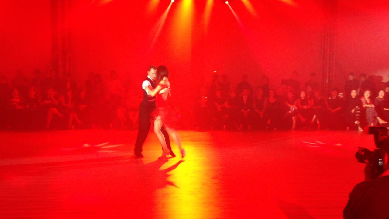 Cécile Rouanne & Rémi Esterle Tango escenario at the DV@10 in Manila, FILIPINA