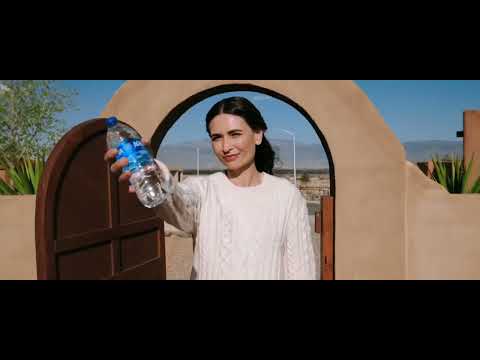 Zosia meets Carol for the first time  | Pluribus Season 1 Episode 2