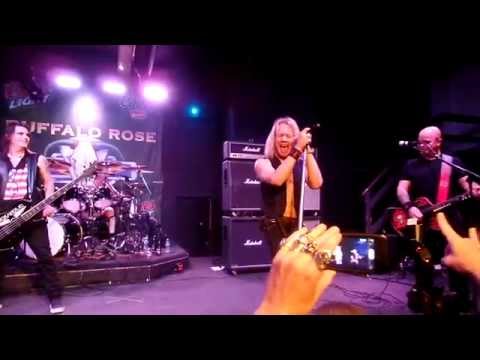 Warrant - Uncle Tom's Cabin (Live)