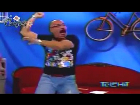 El Mago En El Metro | Casasola | Guerra de Chistes