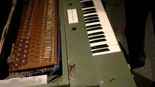Video thumbnail for The original RMI Rock-si Chord?  What is this thing?? by sounddoctorin