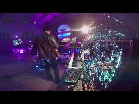 Node live vintage modular trailer. Dave, Ed, Flood ,Mel.