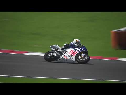 MotoGP 20: Historic Challenge Gameplay