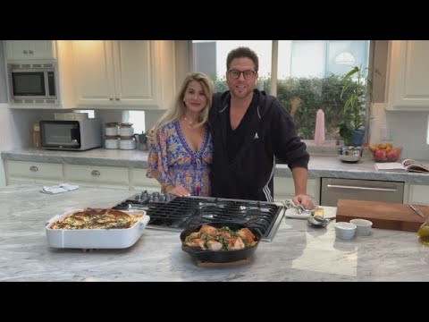 Cheff Scott Conant + Wife Mel Make 2 of Their Family's Favorite Dishes (Like Cast-Iron Skillet Ch…