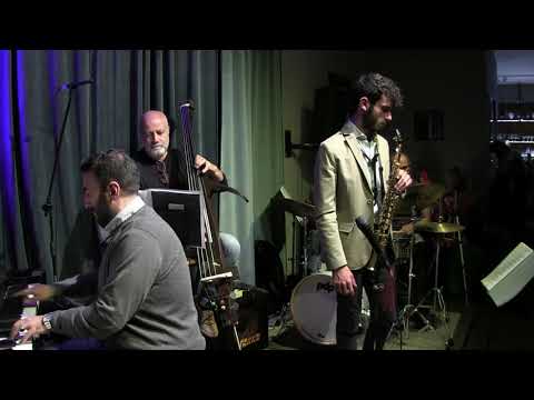 Alessandro Laura Quartet - It don't mean a thing (Duke Ellington)