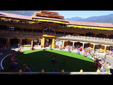 #danceofthe21blackhats #tshechu #chamdance #shangangacham #shana #theblackhatdance #monks #dzong