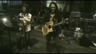 Download lagu GOKIL LIRIK LAGU 'SLANK' DI ACAK-ACAK DIBIKIN PUISI | SLANK - SOLIDARITAS mp3