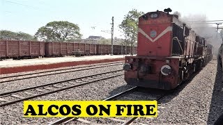 preview picture of video 'Baramati Karjat Triple Overtakes By Screaming ALCOS | Kedgaon Loni'