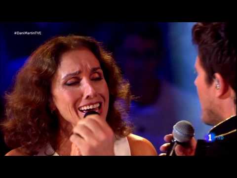Ana Belén y Dani Martin en Nochebuena - El hombre del piano