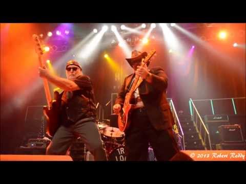 Trio Loco - Waitin' For The Bus, Jesus Just Left Chicago - Dallas (09/07/13)