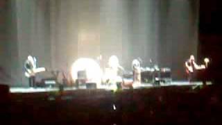 Kelly Clarkson Concert Perth2010 Cassie Davis Do It Again