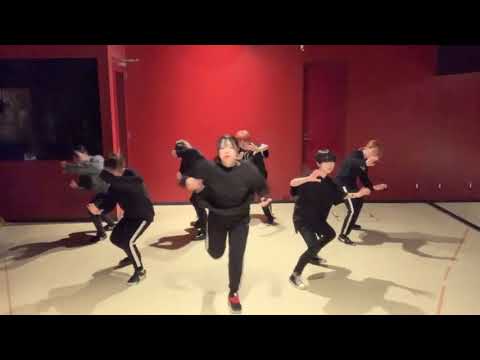 BTS- Danger covers by BPS（発砲少女団）