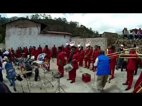Pacaraos 2016 octubre - 16 - banda los rusos - un domingo yo la vi