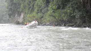 preview picture of video 'White River Rafting in Cagayan de Oro - 4/4'