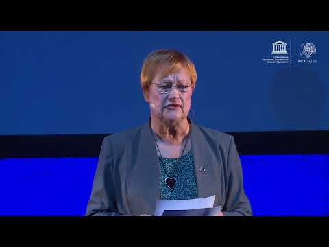 “Access to information gives me the freedom to be a human being” | Tarja Halonen | IPDCtalks 2017