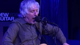 Lee Ranaldo: 'Thrown Over The Wall'