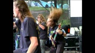 Caedere performing live at obscene extreme 2005