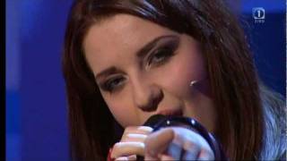 Maja Keuc - You're a Tree and I'm a Baloon