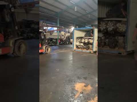 Asia and Europe Used Car Engine Supply Malaysia- Loading Container 1