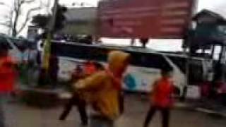 Download lagu INI KEBRUTALAN THE JAK DI GERBANG TOL CIKAMPEK..MOHON DITINDAK mp3 Download lagu INI KEBRUTALAN THE JAK DI GERBANG TOL CIKAMPEK..MOHON DITINDAK mp3