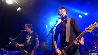 02- CULO DE MAL ASIENTO - El Cuarto Verde - DVD FUIMOS DECIDIDOS A INCENDIAR EL PARLAMENTO