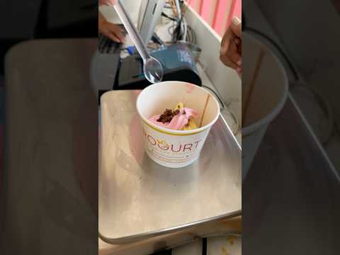 Yougurt iicecream in 700 rupees #trandingshorts #shorts #viralvideo #tiktok #youtubeshorts